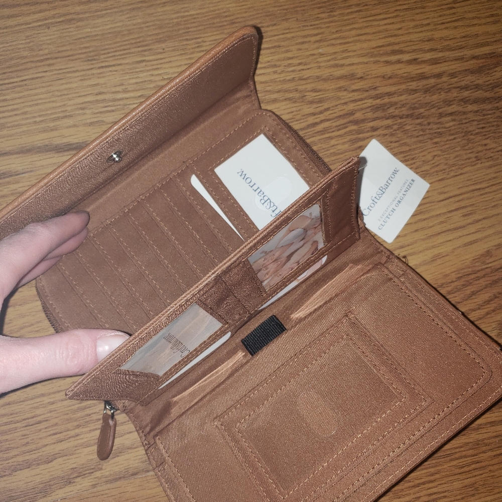 Wallet - Picture 2 of 3